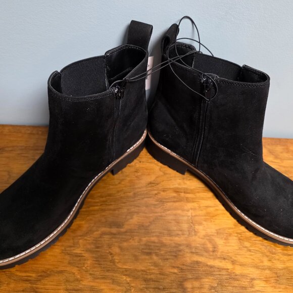 NWT Kenzie Black Suede Ankle Boots | Chelsea Style Size 10 Grunge FallStyle Chic - Picture 6 of 11